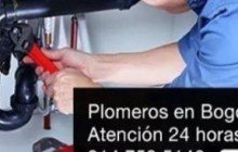 PLOMEROS EN BOGOTA 3158286115